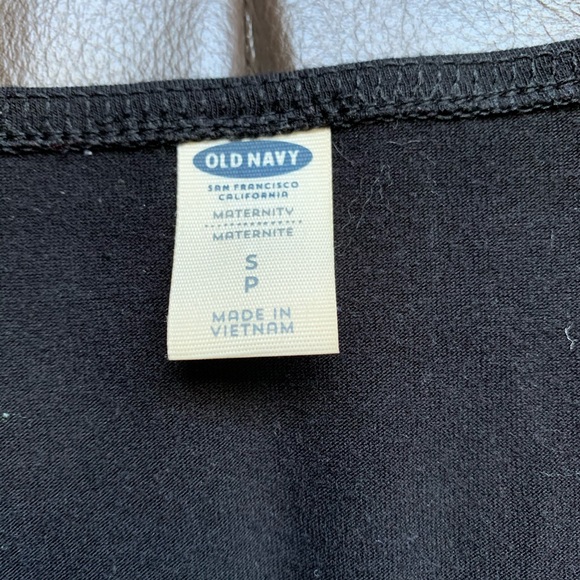 Old Navy Short Sleeve Wrap Dress - Picture 2 of 3